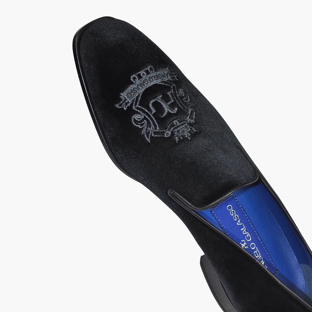 Black Velvet Araldica Slip-on Shoes - AG23WSGAL02